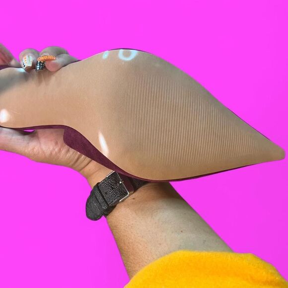 Steve-madden Women's  Burgundy Velvet heels with strap. Size 11 - Picture 5 of 6